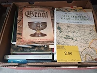 Lot 290 - doos met boeken
