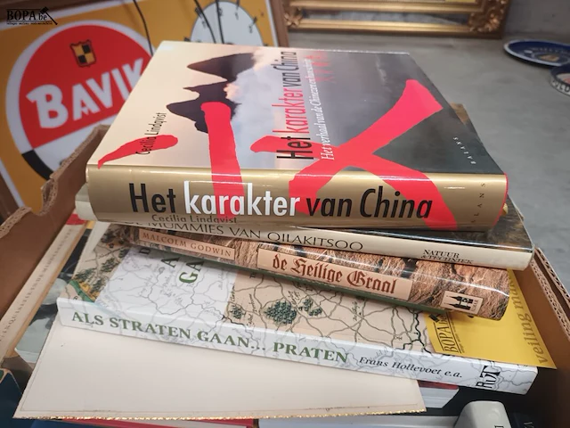 Lot 290 - doos met boeken - afbeelding 5 van  8