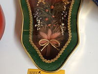 Lot 290 - kader met bloemen - afbeelding 1 van  3