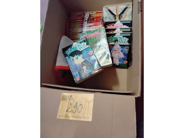 Lot 290 - manga strips 6 thais + slam dunk reeks circa 30 - afbeelding 1 van  4