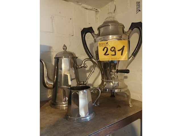 Lot 291 - koffiestel. 3 stuks - afbeelding 1 van  5