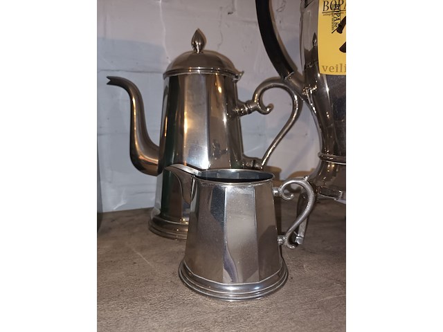 Lot 291 - koffiestel. 3 stuks - afbeelding 4 van  5
