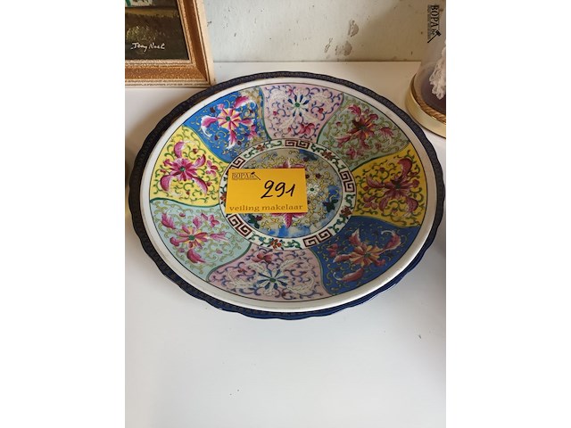 Lot 291 - sierborden. 2 stuks - afbeelding 1 van  5