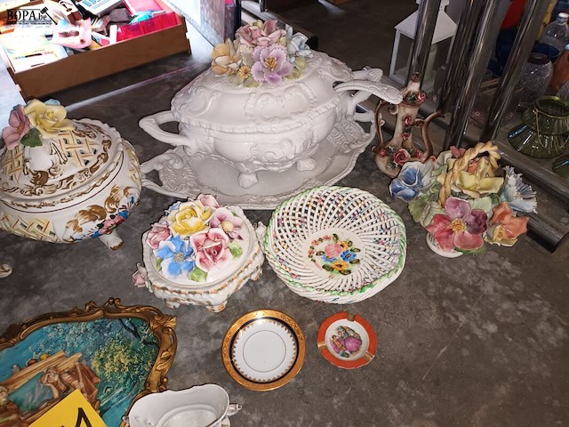 Lot 291 - vazen en decoratie. 27 stuks - afbeelding 4 van  4