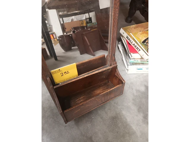 Lot 292 - antiek scheerkastje - afbeelding 3 van  3