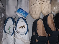 Lot 292 - damesschoenen - afbeelding 2 van  6