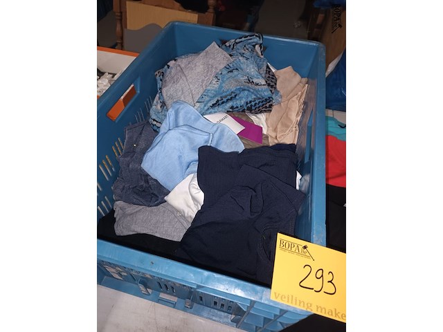 Lot 293 - dameskledij. 31 stuks - afbeelding 5 van  5