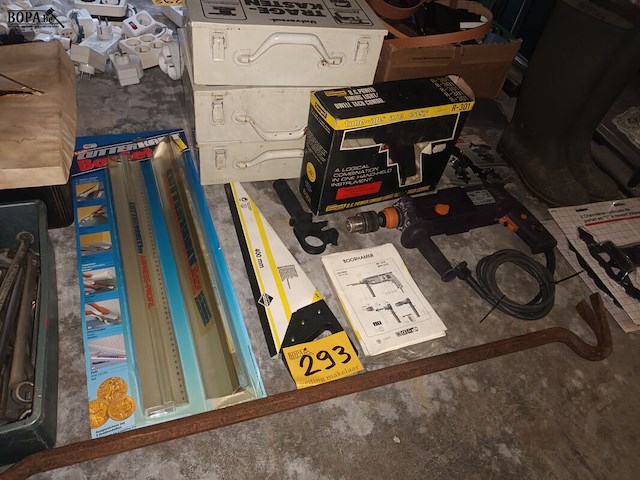 Lot 293 - gereedschap en doe-het-zelf. 15 stuks - afbeelding 1 van  5