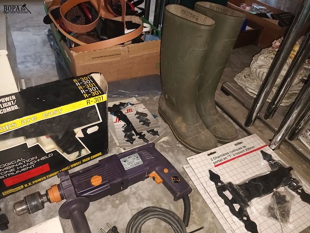 Lot 293 - gereedschap en doe-het-zelf. 15 stuks - afbeelding 4 van  5