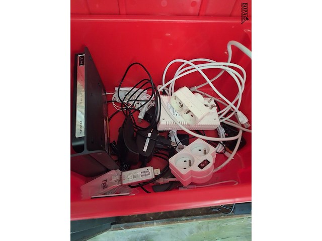 Lot 293 - telecom en oude gsm’s - afbeelding 2 van  2
