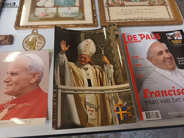 Lot 294 - devotie. 37 stuks - afbeelding 3 van  8