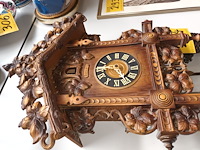 Lot 294 - koekoeksklok in plastiek - afbeelding 3 van  7