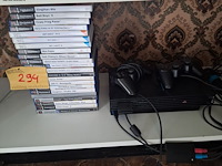 Lot 294 - playstation 2 console en spellen - afbeelding 1 van  4