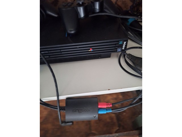 Lot 294 - playstation 2 console en spellen - afbeelding 3 van  4
