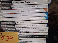 Lot 294 - playstation 2 console en spellen - afbeelding 4 van  4