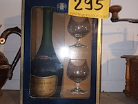 Lot 295 - gaston de lagrange cognac - afbeelding 1 van  3