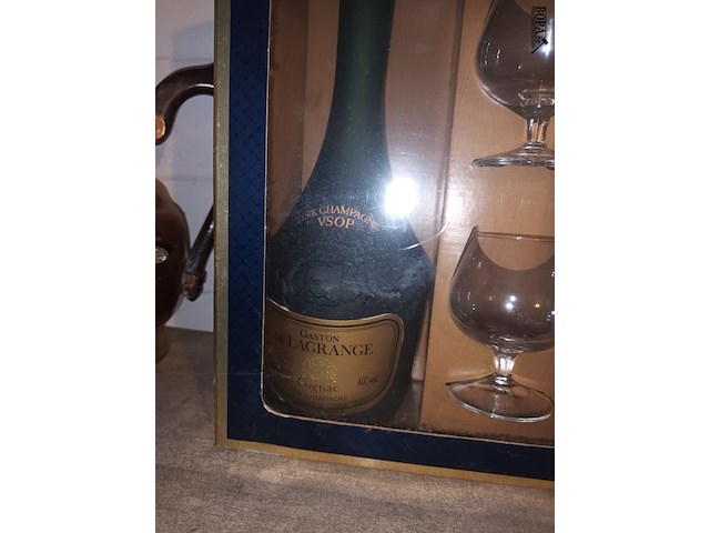 Lot 295 - gaston de lagrange cognac - afbeelding 2 van  3