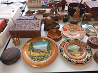 Lot 295 - houten decoratie. 60 stuks - afbeelding 3 van  6