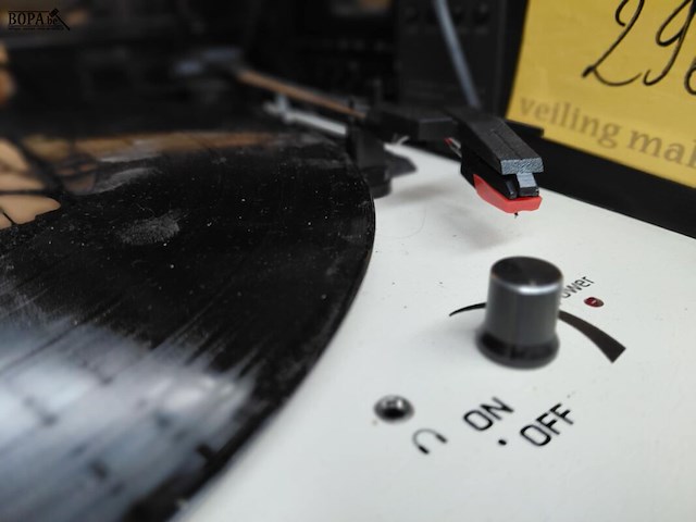 Lot 295 - platenspeler envevo model 1633 vintage - afbeelding 3 van  5