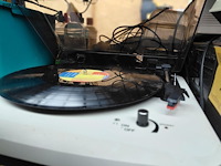 Lot 295 - platenspeler envevo model 1633 vintage - afbeelding 4 van  5