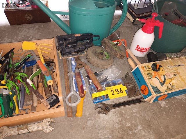 Lot 296 - gereedschap en doe-het-zelf materiaal - afbeelding 1 van  4
