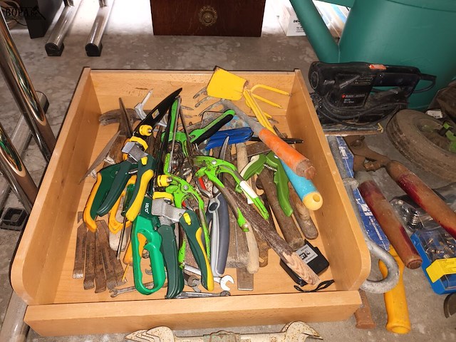 Lot 296 - gereedschap en doe-het-zelf materiaal - afbeelding 2 van  4