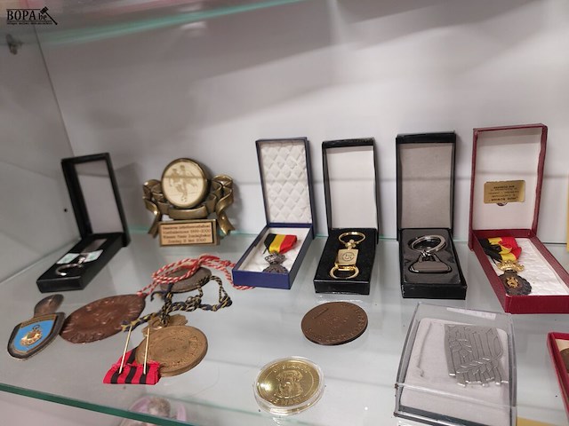 Lot 297 - lot medailles, ong 22 stuks - afbeelding 3 van  3