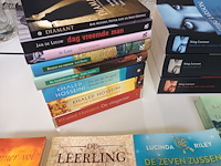 Lot 297 - romans en leesboeken. 45 stuks - afbeelding 3 van  8