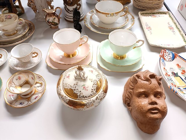 Lot 297 - vazen en decoratie. 49 stuks - afbeelding 4 van  8