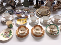 Lot 297 - vazen en decoratie. 49 stuks - afbeelding 5 van  8