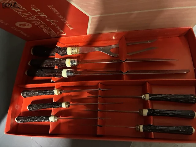 Lot 298 - retro bestekset vlees - afbeelding 2 van  2