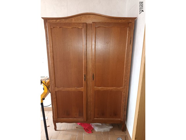 Lot 299 - kleerkast 2 deuren - afbeelding 1 van  4