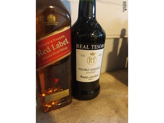 Lot 299 - vodka, whisky en sherry - afbeelding 3 van  3