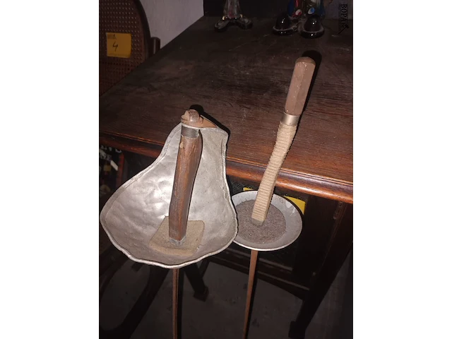 Lot 3 - antieke schermdegens. 2 stuks - afbeelding 2 van  3
