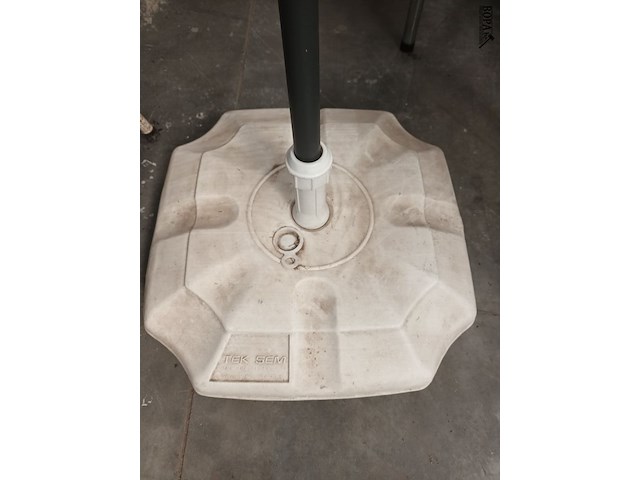 Lot 3 - belavi tuinparasol - afbeelding 4 van  4