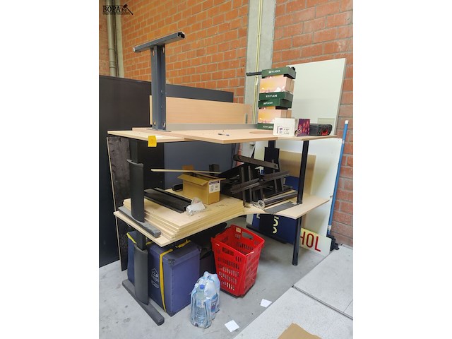 Lot 3 - burelen - 3 stuks - afbeelding 1 van  4