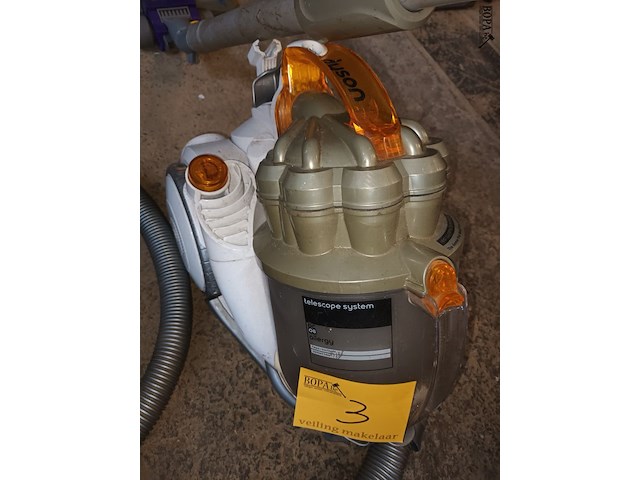 Lot 3 - dyson stofzuiger dc08 - afbeelding 3 van  3