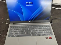 Lot 3 - hp laptop
