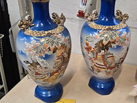 Lot 3 - japanse vazen satsuma stijl 2 stuks