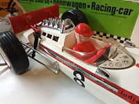 Lot 3 - joustra racing-car - afbeelding 3 van  5