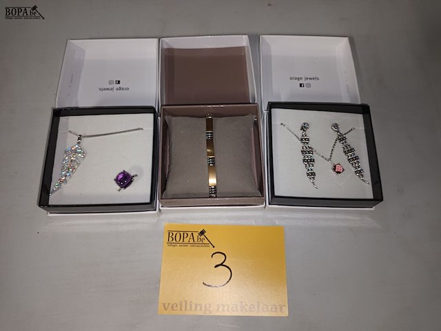 Lot 3 - juwelen orage juwels. 3 stuks - afbeelding 1 van  5