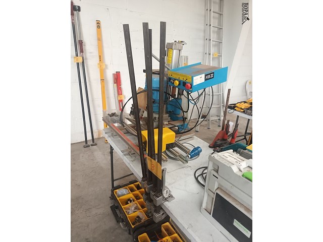 Lot 3 - lijmklemmen. 4 stuks - afbeelding 2 van  4