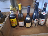 Lot 3 - lot diverse flessen alcoholische dranken in houten kist - afbeelding 5 van  5