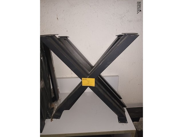 Lot 3 - metalen tafelpoten x-vorm. 4 stuks - afbeelding 4 van  4