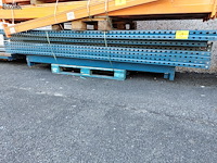 Lot 3 - palletstelling met 5 staanders - afbeelding 1 van  4