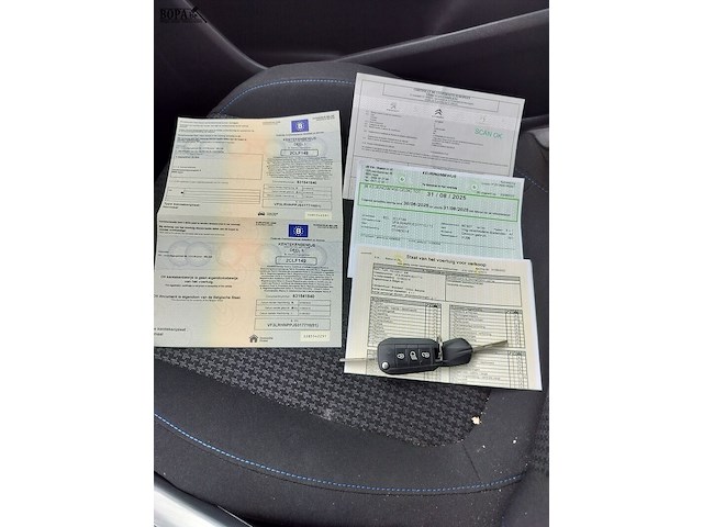 Lot 3 - peugeot 308 (2018-chass.vf3lrhnppjs317710) - afbeelding 7 van  25