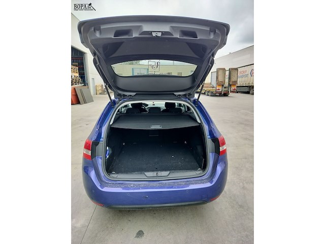 Lot 3 - peugeot 308 (2018-chass.vf3lrhnppjs317710) - afbeelding 21 van  25