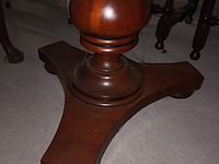 Lot 3 - ronde houten salontafel - afbeelding 2 van  3