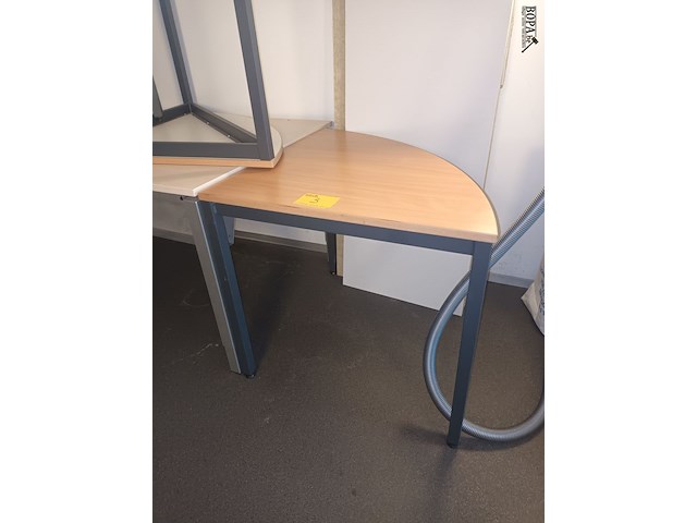 Lot 3 - ronde tafel in 4 delen - afbeelding 2 van  4