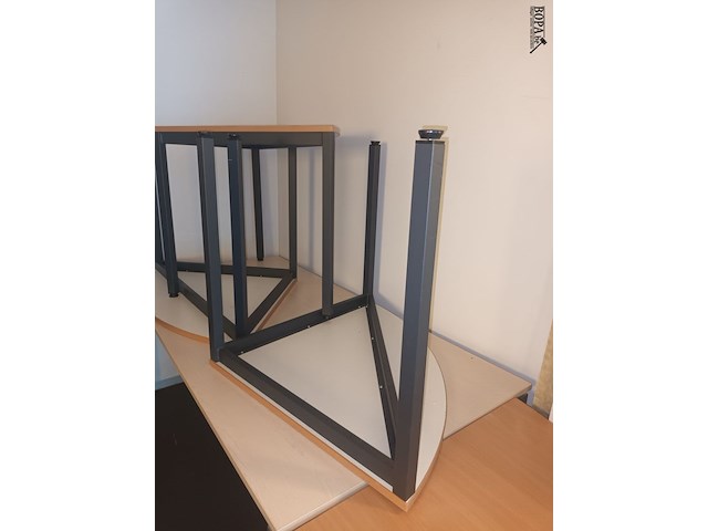 Lot 3 - ronde tafel in 4 delen - afbeelding 4 van  4